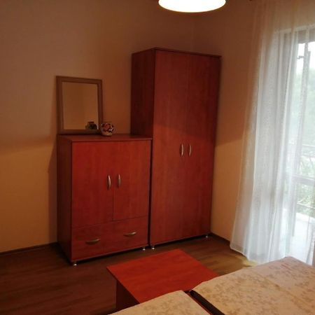 Maribela Apartments Трогир Екстериор снимка