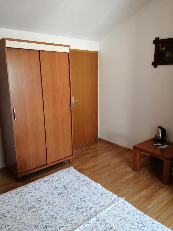 Maribela Apartments Трогир Екстериор снимка