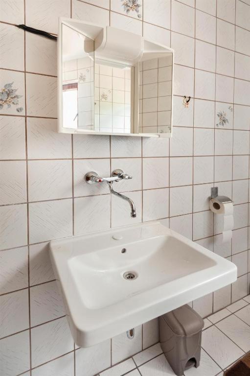 Maribela Apartments Трогир Екстериор снимка