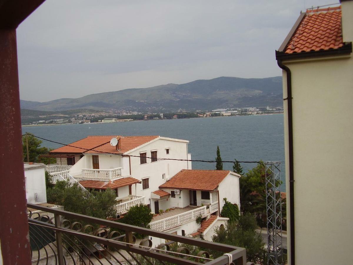 Maribela Apartments Трогир Екстериор снимка